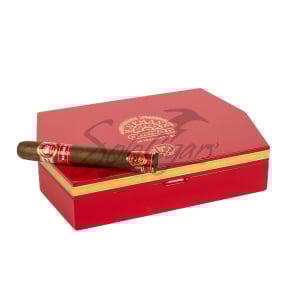 Solo Cigar On Top
