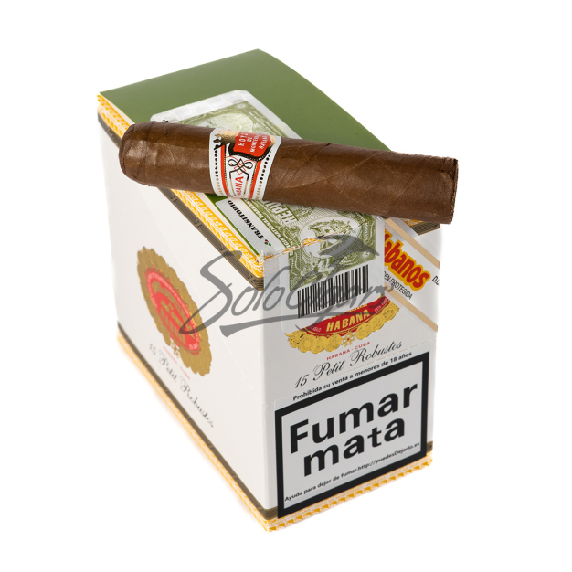 Solo Cigar on top Hoyo de Monterrey Petit Robustos (Box 15)
